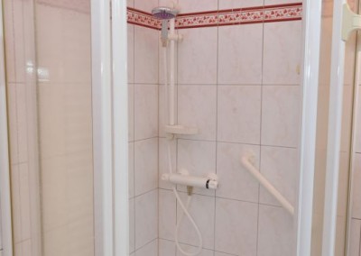 WC / Dusche oben
